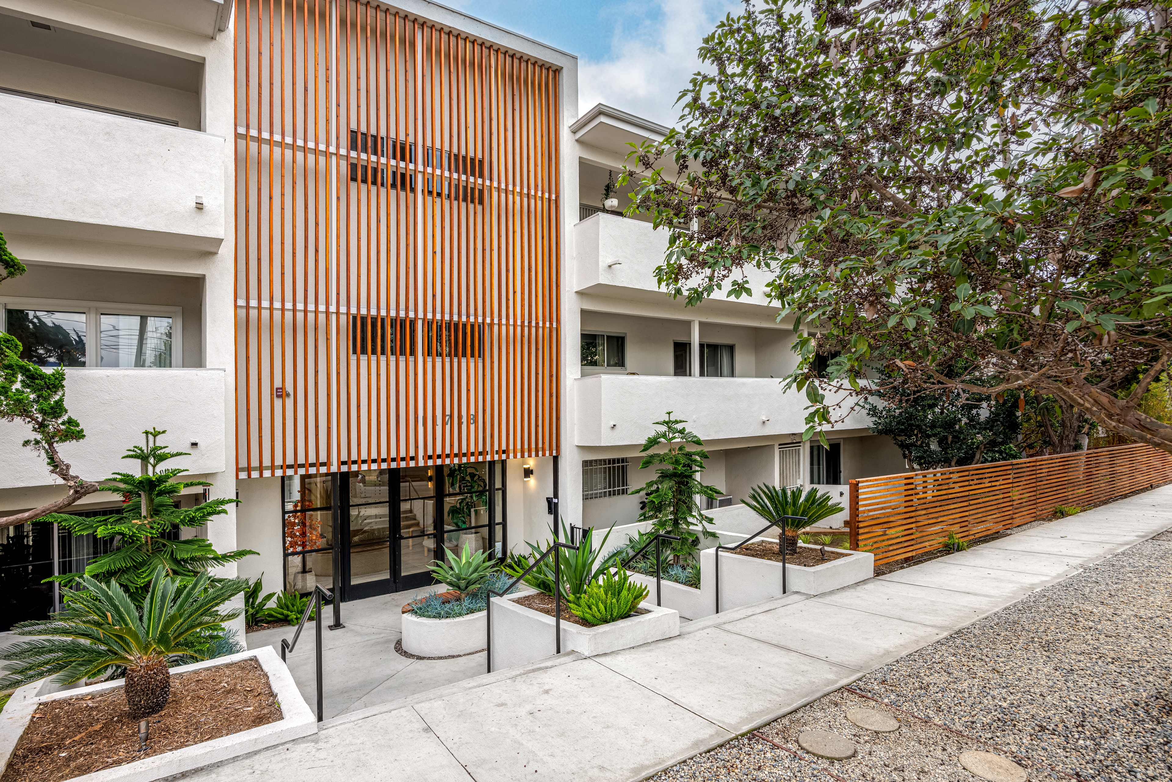 property for rent #7